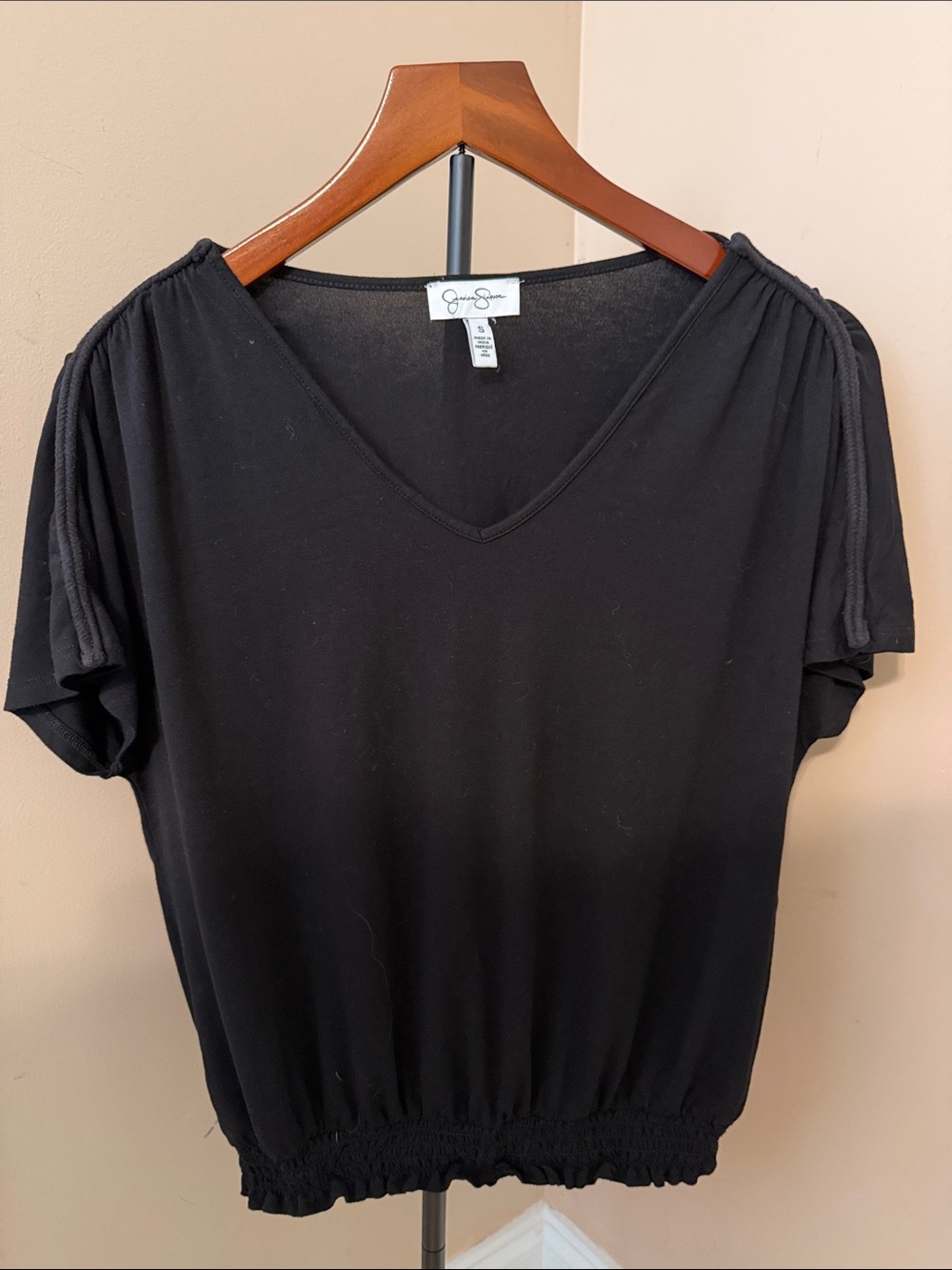 Jessica Simpson Black V-Neck Short Sleeve Top with Smocked Hem